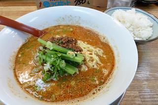 白ごま担々麺が絶品！一度で二度おいしい専門店のランチセット「まるたん」大阪メトロあびこ駅