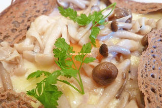 ランチで味わう絶品ガレット！カジュアルフレンチ「プレフェレ」大阪メトロあびこ駅