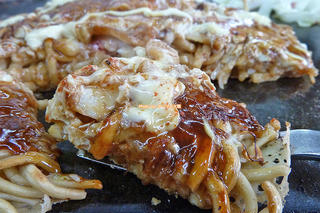 取材拒否の名店！民家で味わう名物お好み焼き「脇坂（わきさか）」大阪メトロ南巽駅（みなみたつみえき）