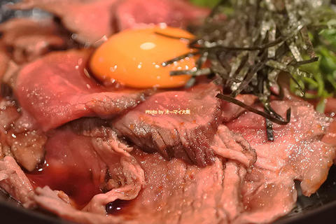 ランチで味わう話題のローストビーフ丼「キャメルダイナー」大阪メトロ心斎橋駅