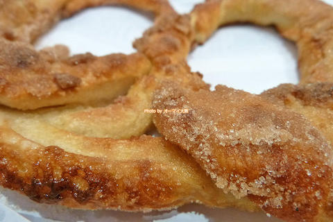 1個230円！メープル風味の最強プレッツェル「アンティアンズ エキマルシェ大阪店」大阪メトロ梅田駅