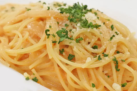 ウニのクリームパスタが780円！話題のイタリアンランチ「俺のフレンチ・イタリアン」大阪メトロなんば駅