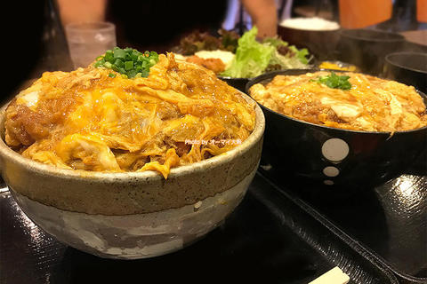 ライス3合の破壊力！分厚いトンカツのドカ盛りカツ丼「ポミエ」大阪メトロ恵美須町駅