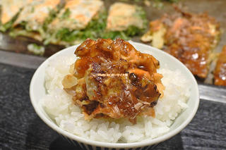 ランチは定食付き！お好み焼きと焼きそばとネギ焼きの特選セット「味乃家（あじのや）」大阪メトロなんば駅