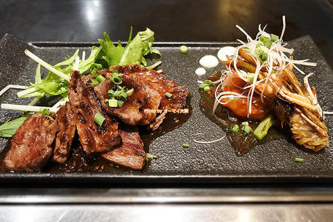 ステーキとエビマヨを味わえる豪華なランチセット「千房エレガンス戎橋店」大阪メトロなんば駅